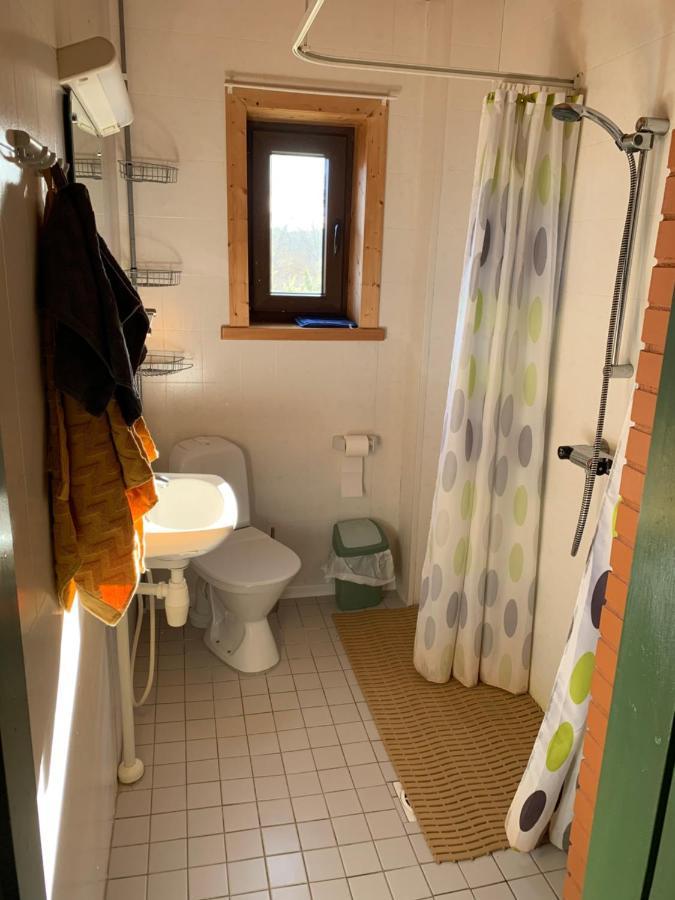 HiiumaaKeldrimaee Kuelalistemaja住宿加早餐旅馆 外观 照片