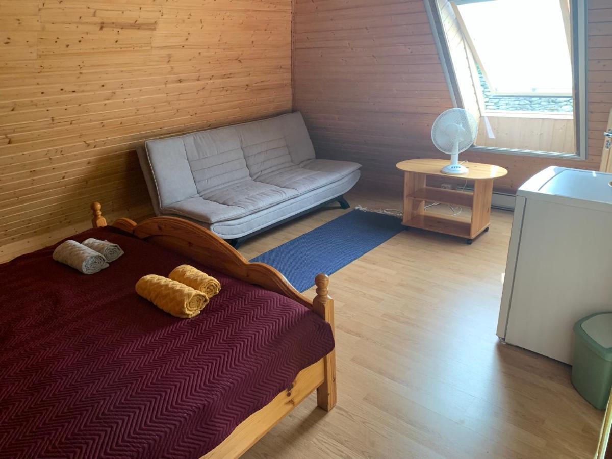 HiiumaaKeldrimaee Kuelalistemaja住宿加早餐旅馆 外观 照片